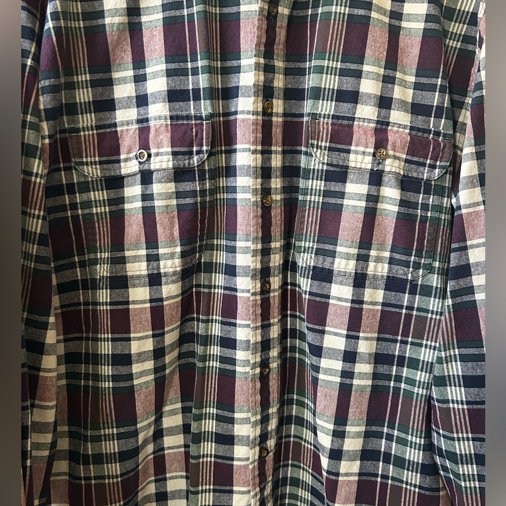 Eddie Bauer Gorpcore Plaid Button Down Shirt Men’s XL 100% Cotton - Picture 2 of 5